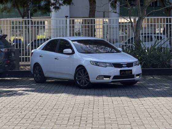 KIA CERATO 1.6 SX3 16V GASOLINA 4P AUTOMÁTICO